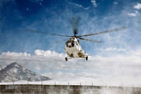 开云体育中国官网-中国足球探索赛事与传统文化融合提升本土认同，中外足球文化